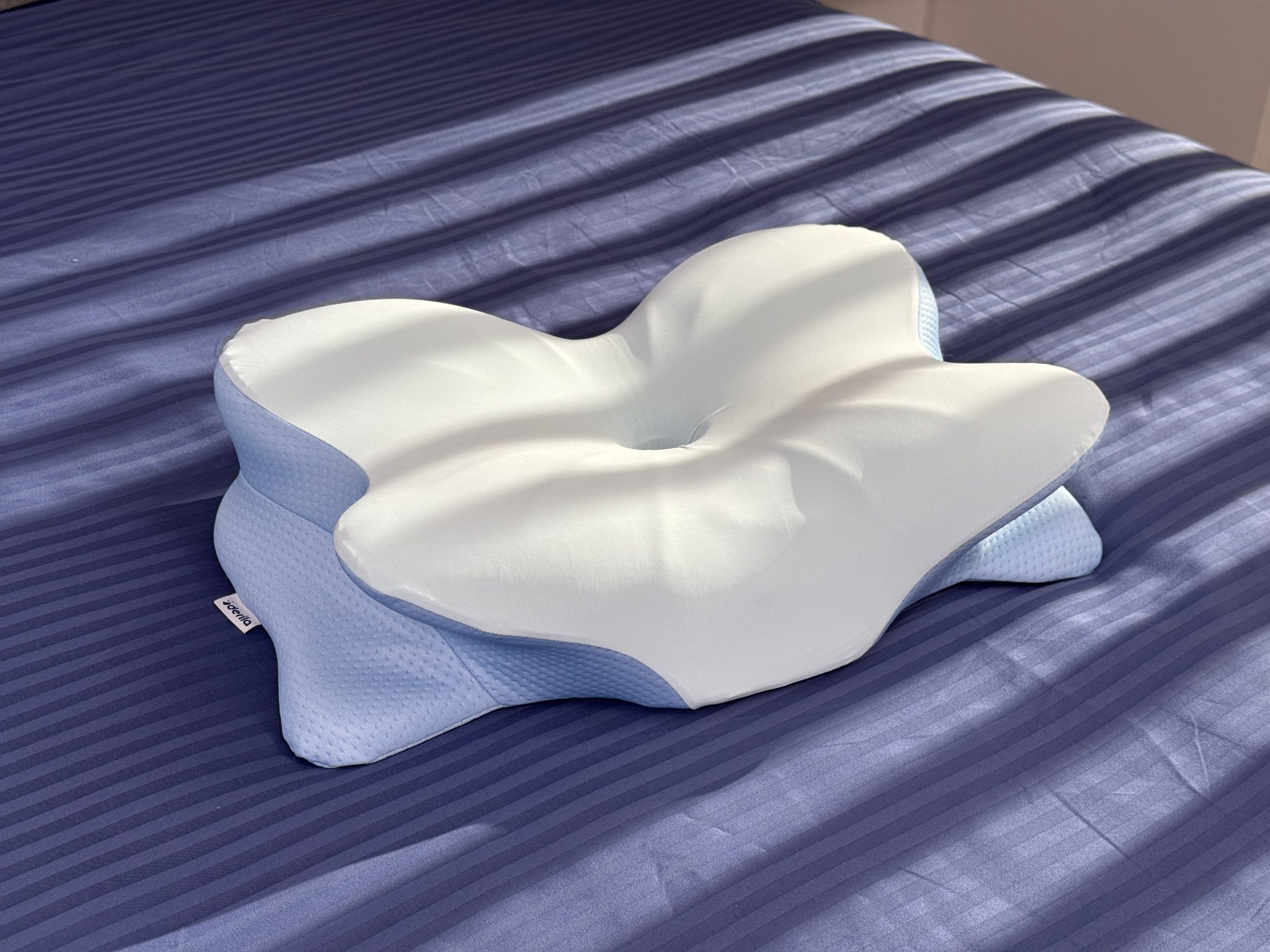 Derila Ergo Memory Foam Pillow